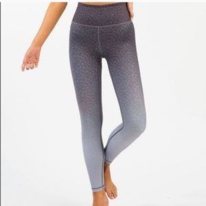 ZYIA Light n Tight Leggings